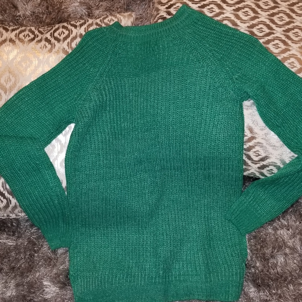 Sweater - Picture 2 of 3